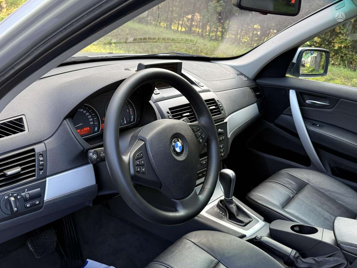 BMW X3 2008 — photo 7