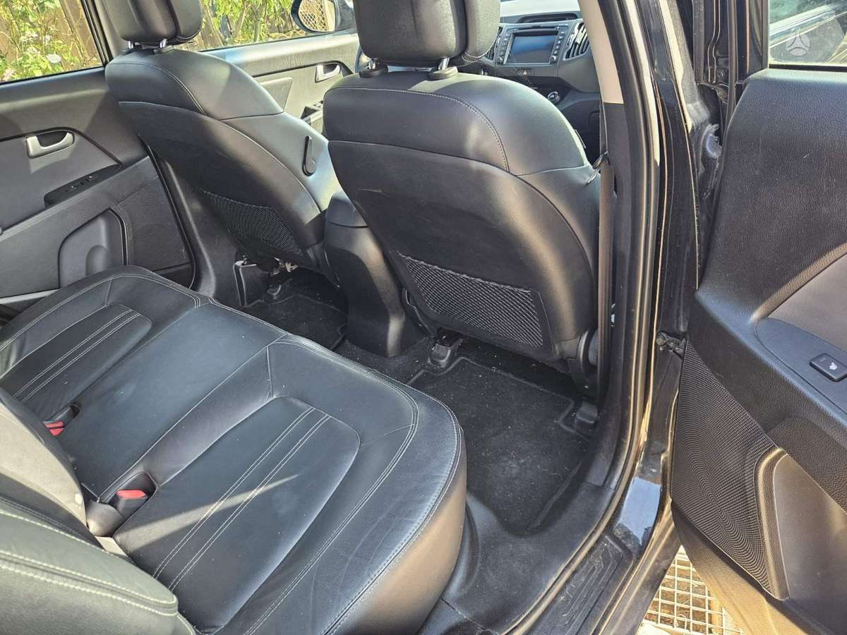 Kia Sportage 2012 — photo 10