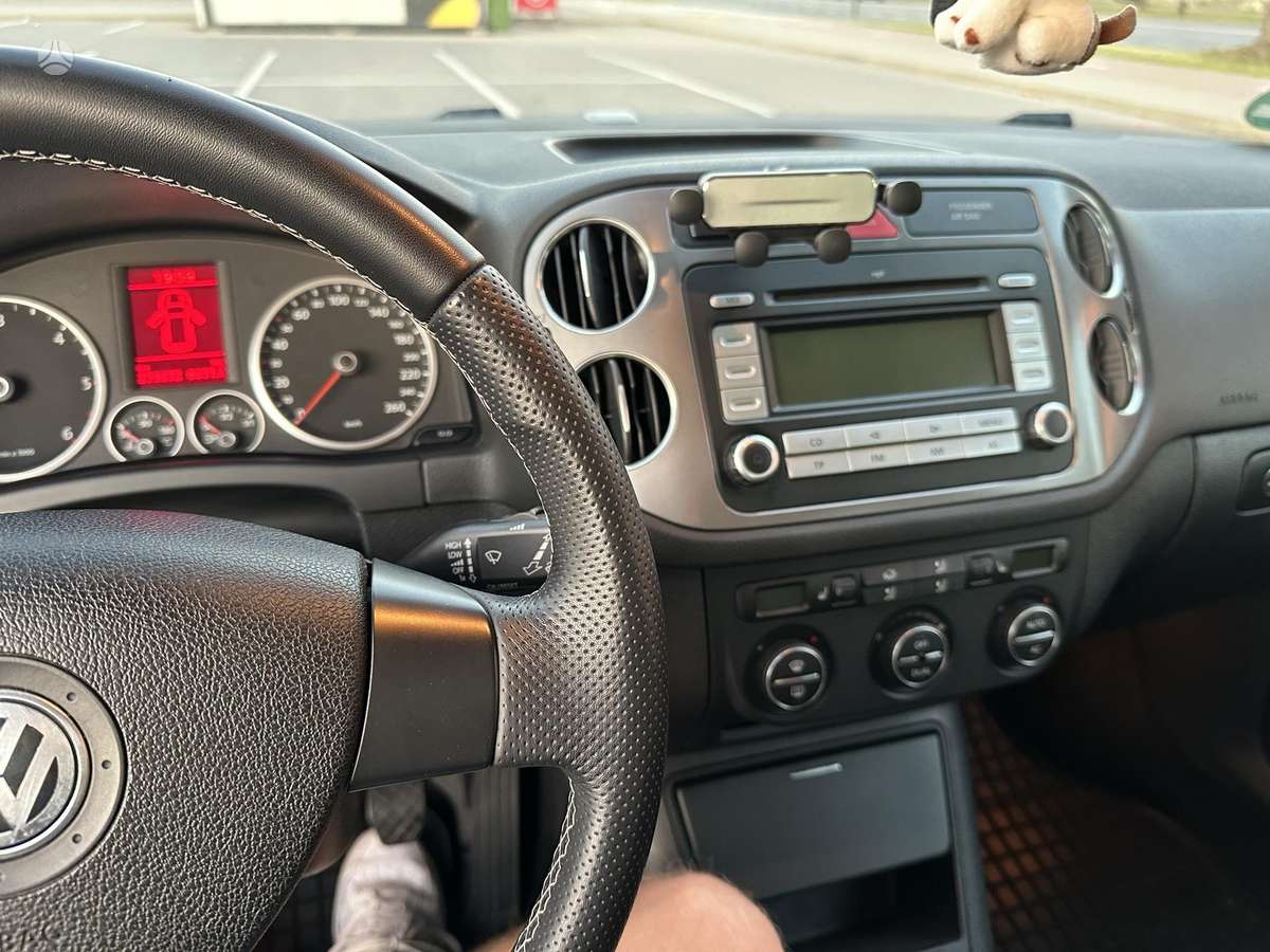 Volkswagen Tiguan 2007 — photo 15