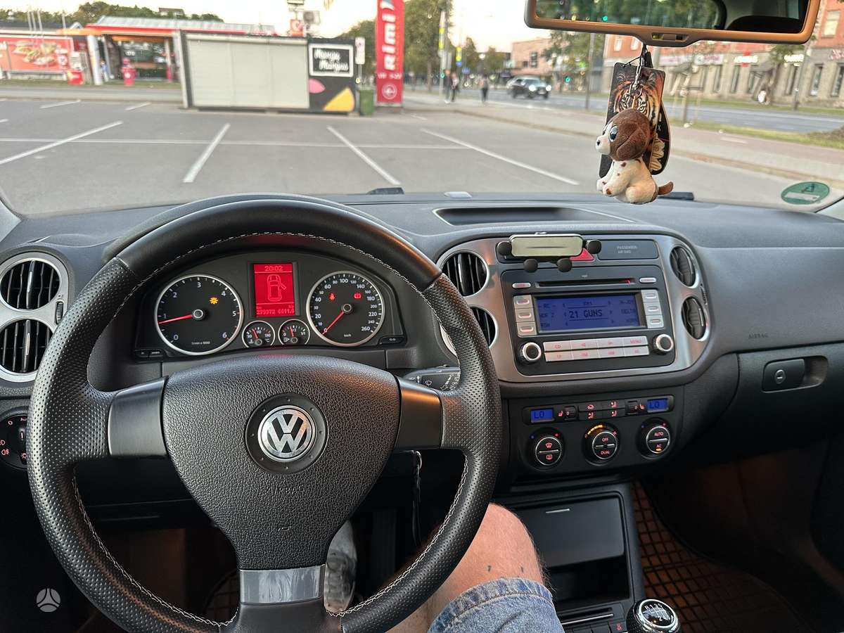 Volkswagen Tiguan 2007 — photo 24
