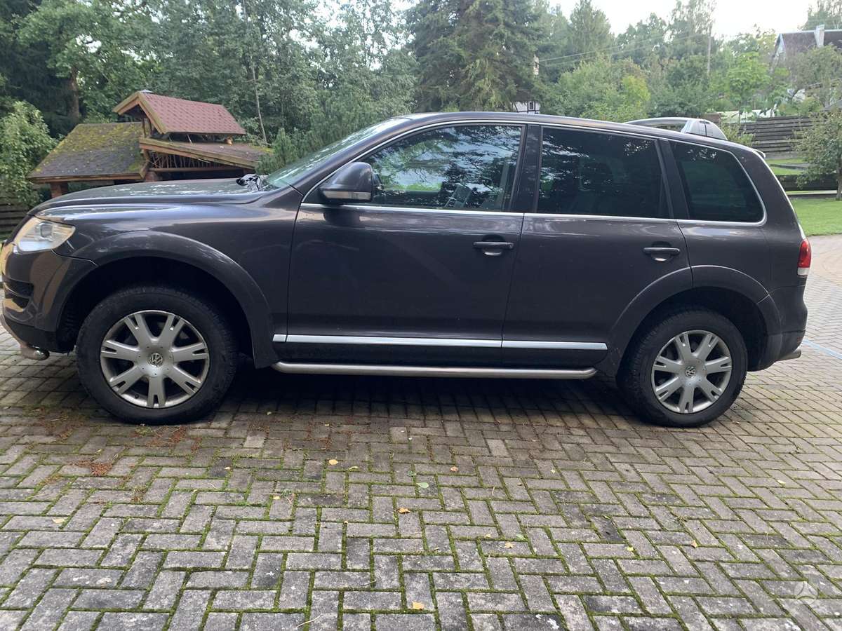 Volkswagen Touareg 2007 — engine 2967 cm³, 224 HP (165kW)