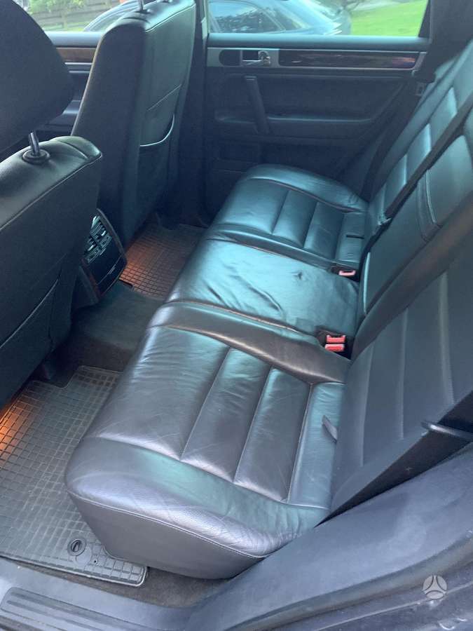 Volkswagen Touareg 2007 — photo 6
