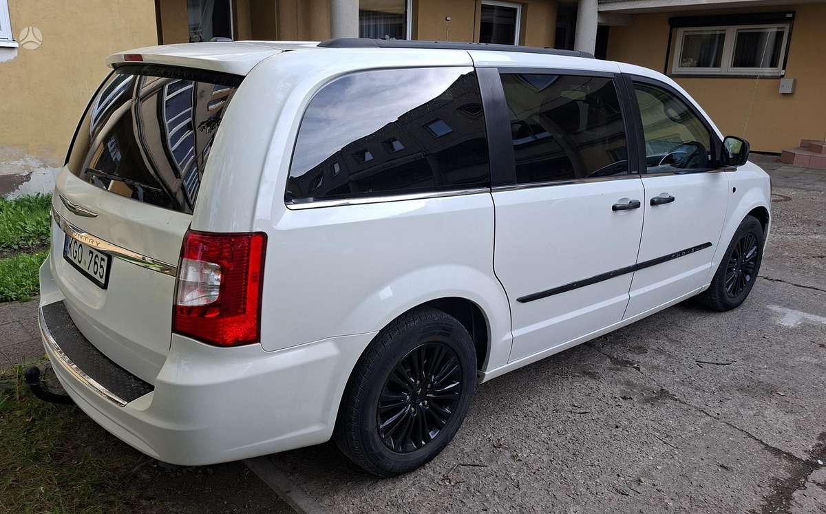 Chrysler Town 2013 — photo 6