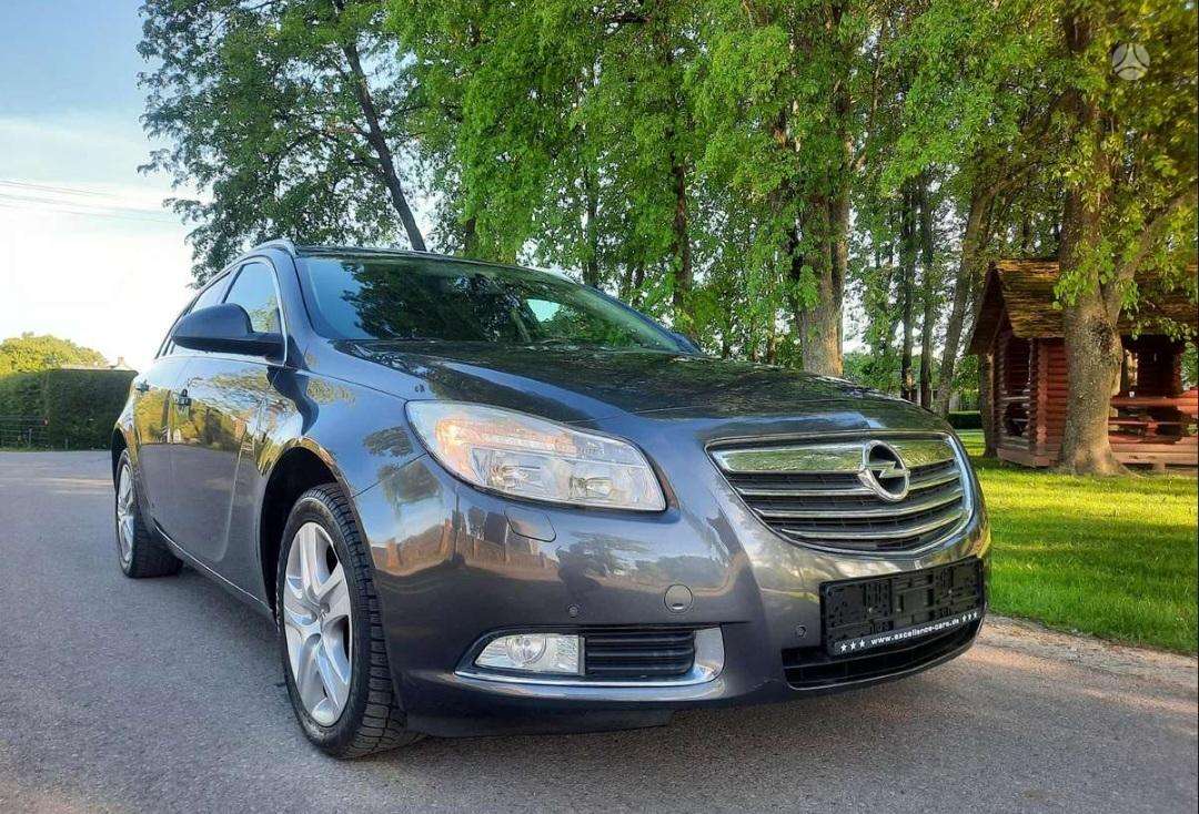 Opel Insignia 2009 — vehicle for AFU Ukraine