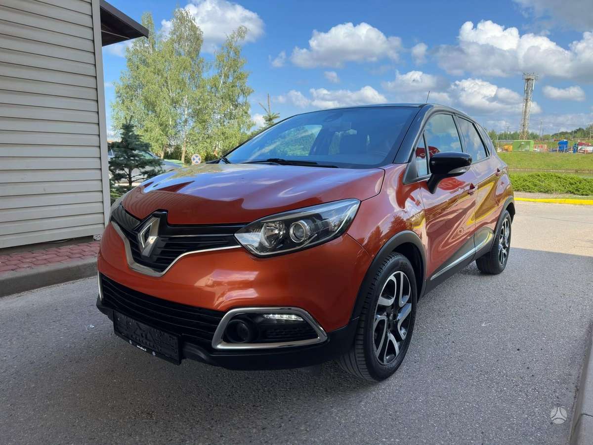 Renault Captur 2014 — салон