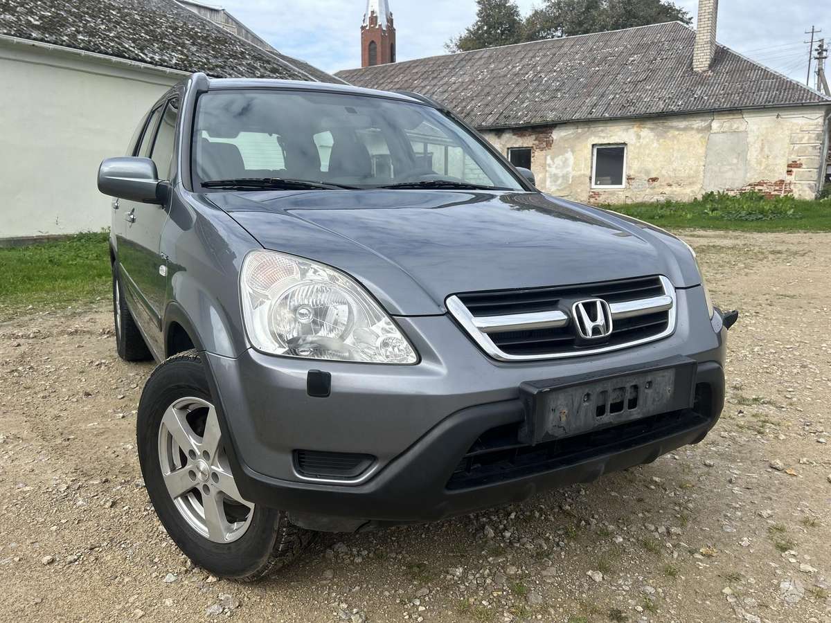 Honda CR-V 2005 — вигляд ззаду