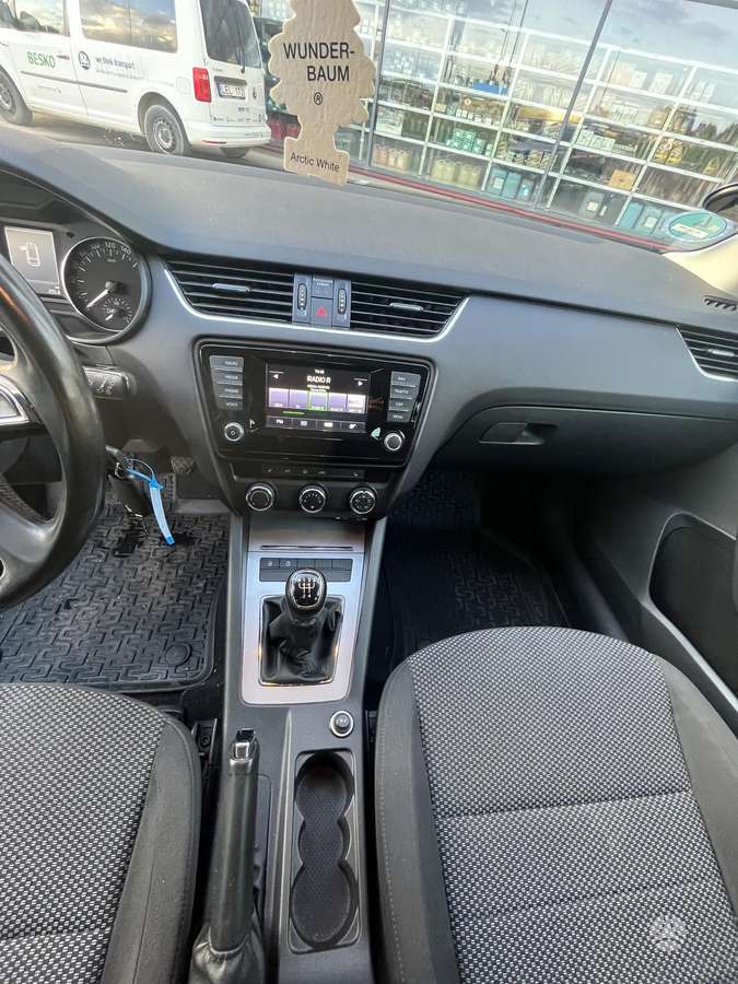 Skoda Octavia 2014 — photo 11