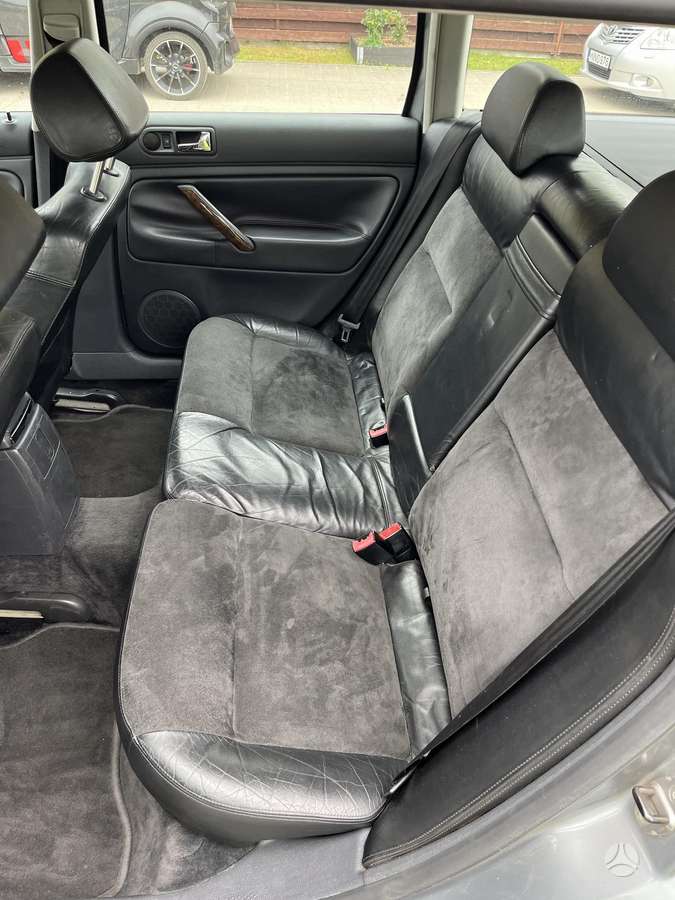 Volkswagen Passat 2004 — photo 14
