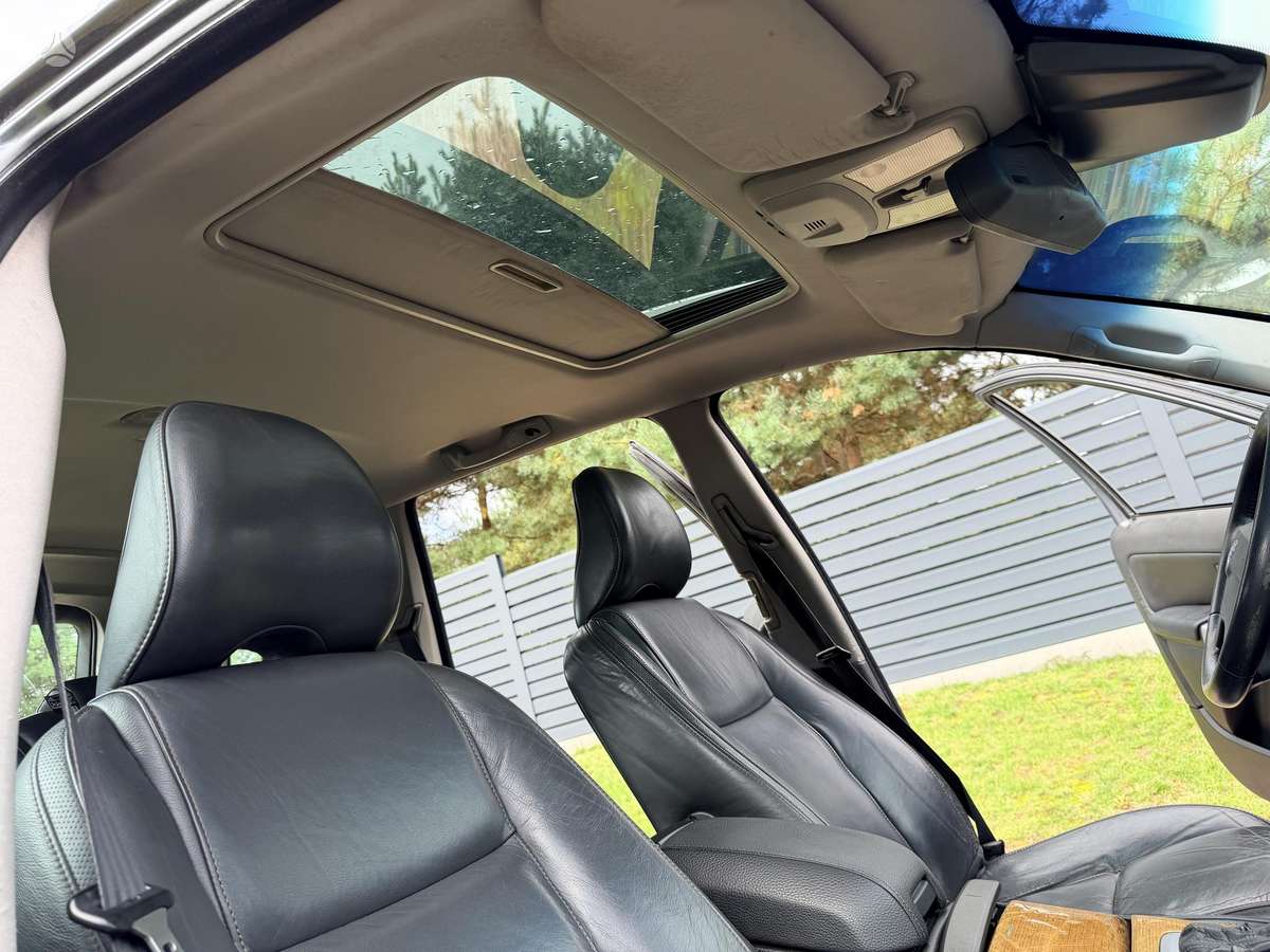 Volvo XC90 2008 — photo 13