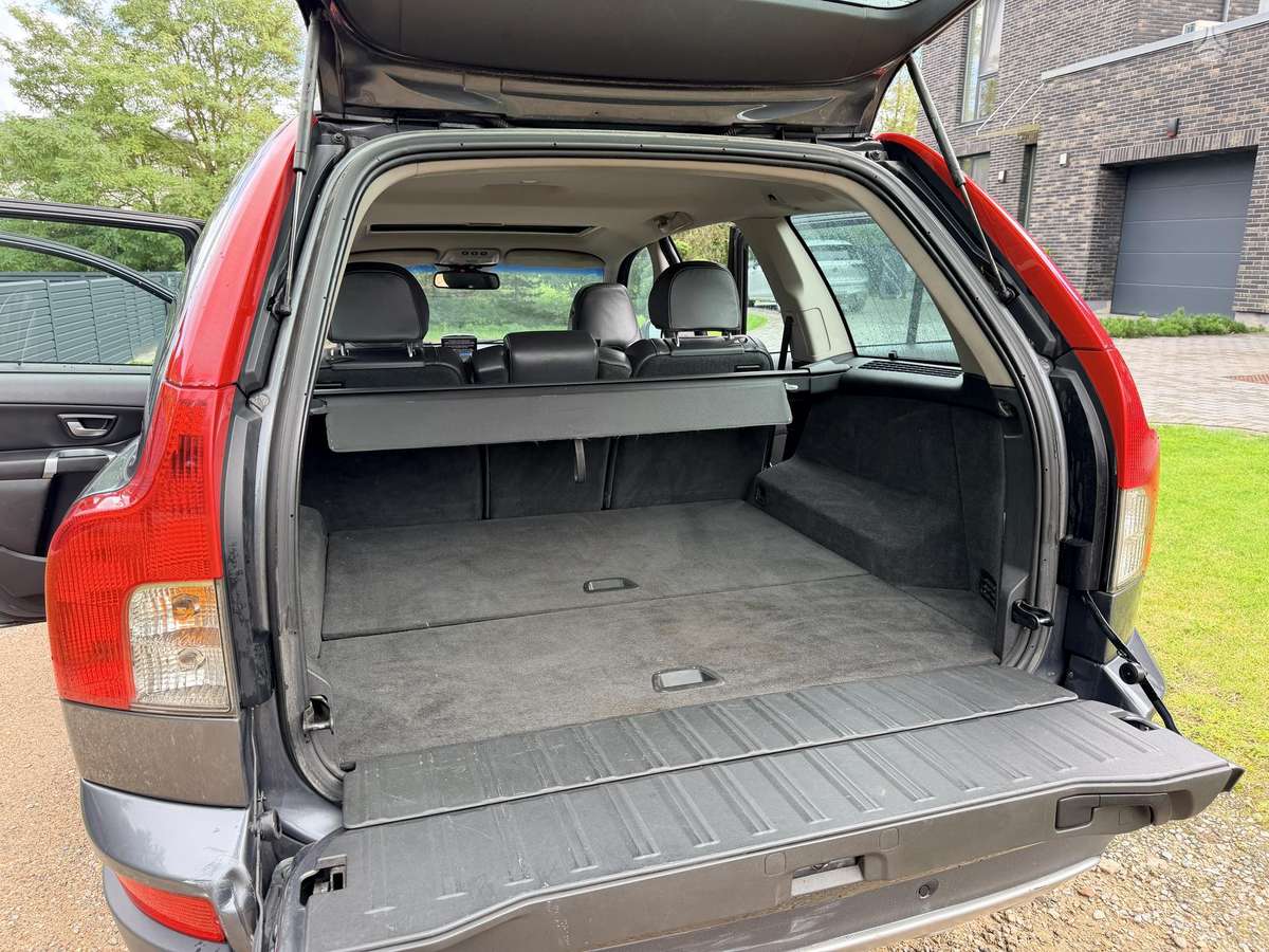Volvo XC90 2008 — photo 15