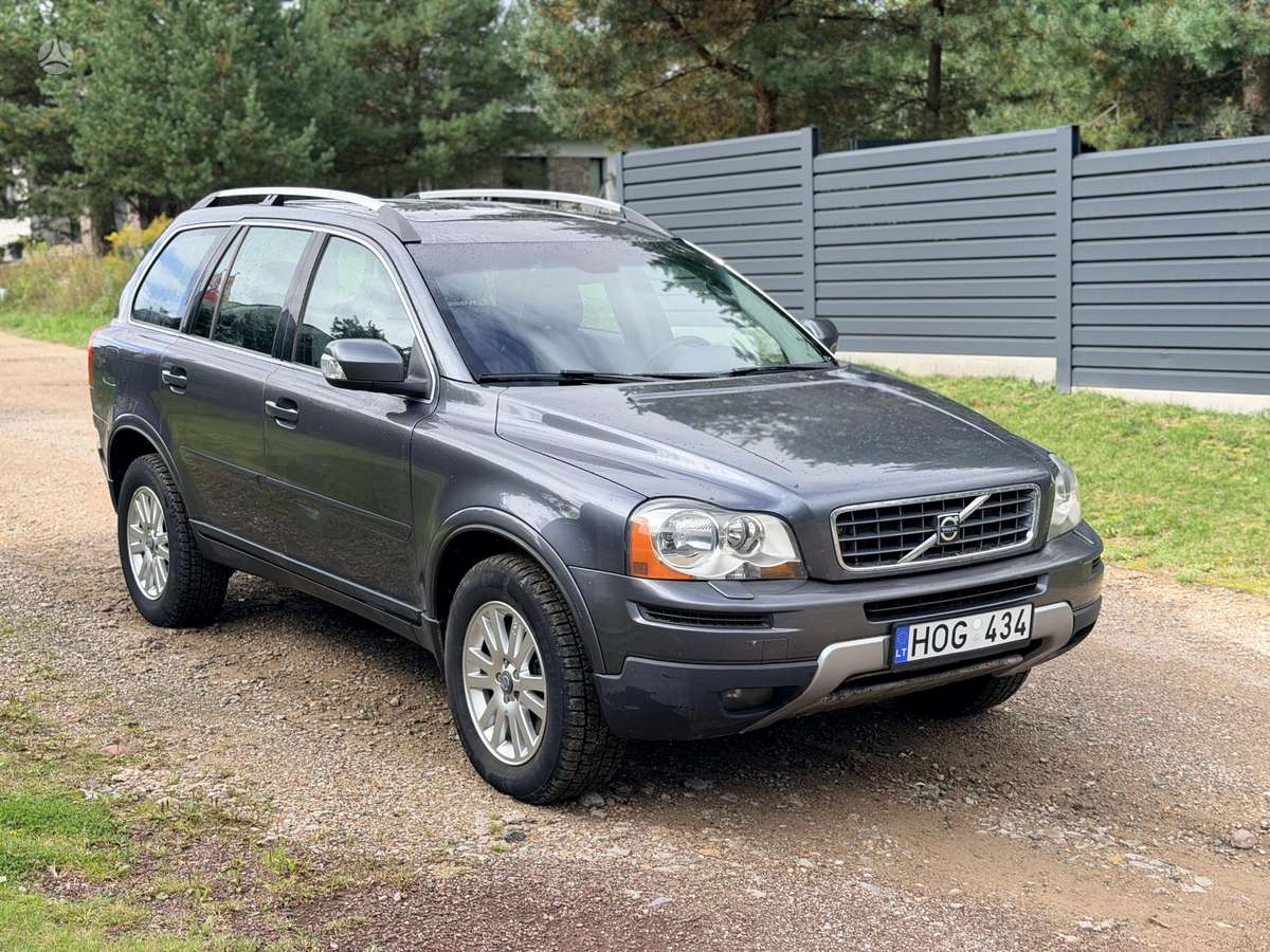 Volvo XC90 2008 — interior