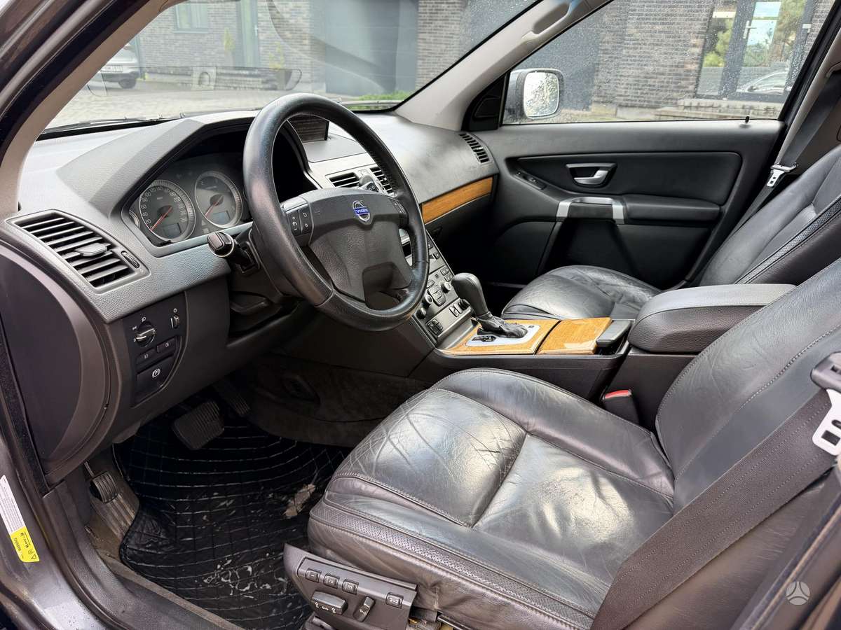 Volvo XC90 2008 — photo 7