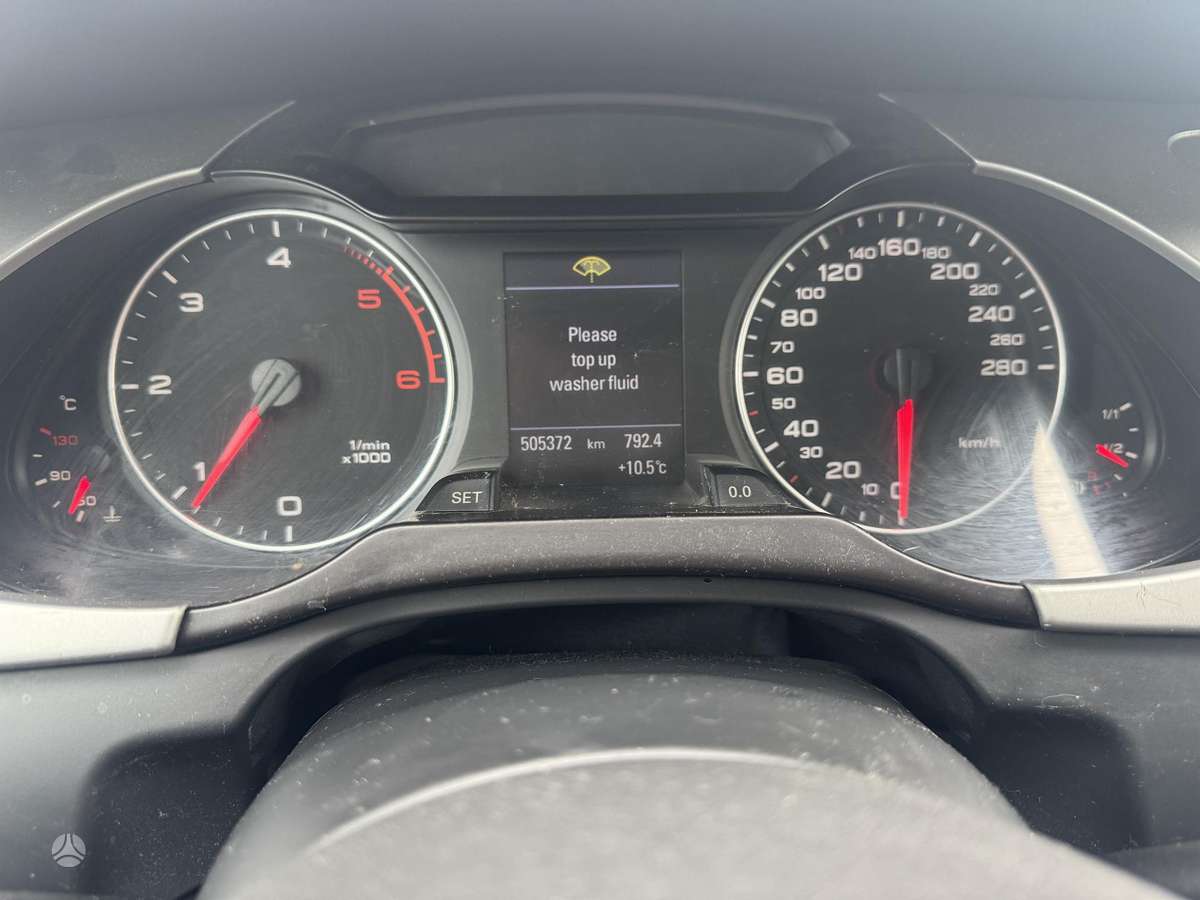 Audi A4 2008 — photo 8