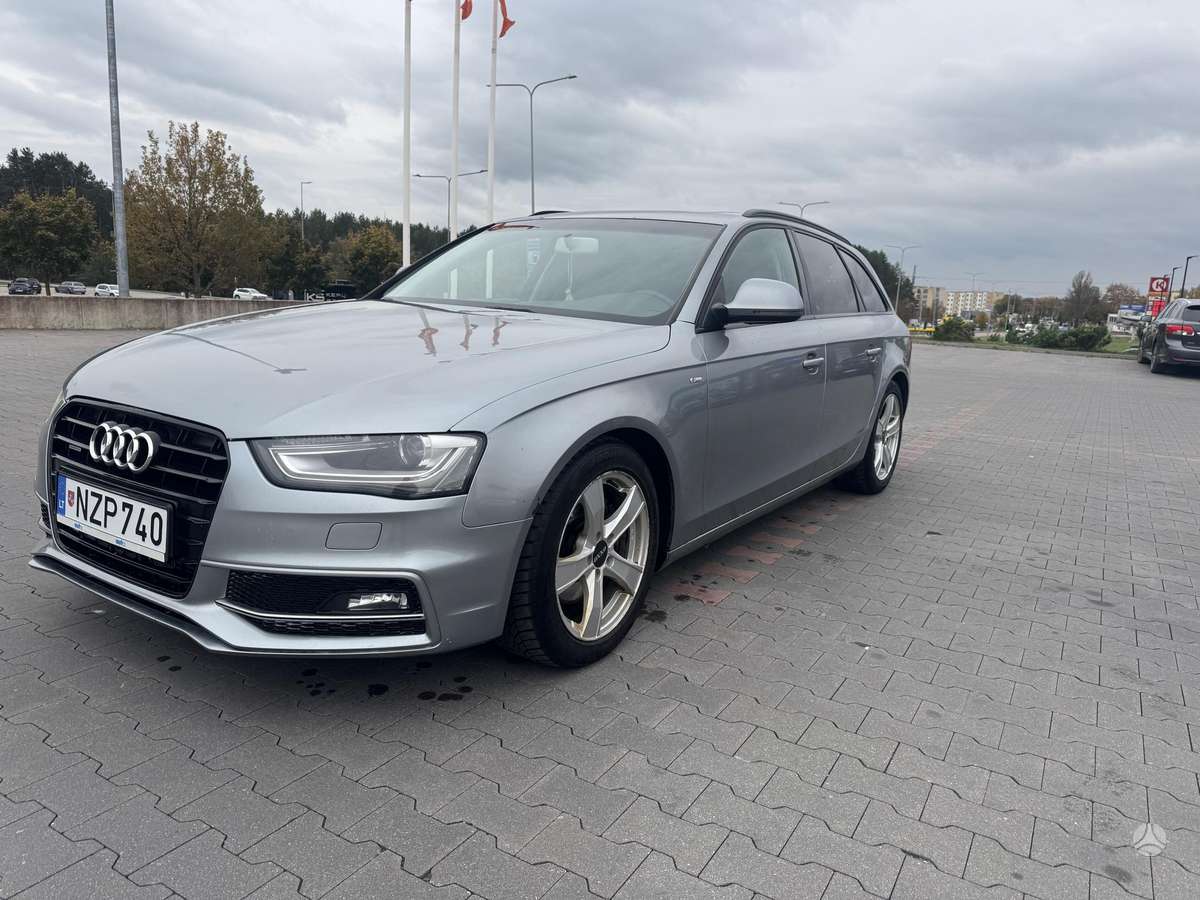 Audi A4 2008 — photo 9