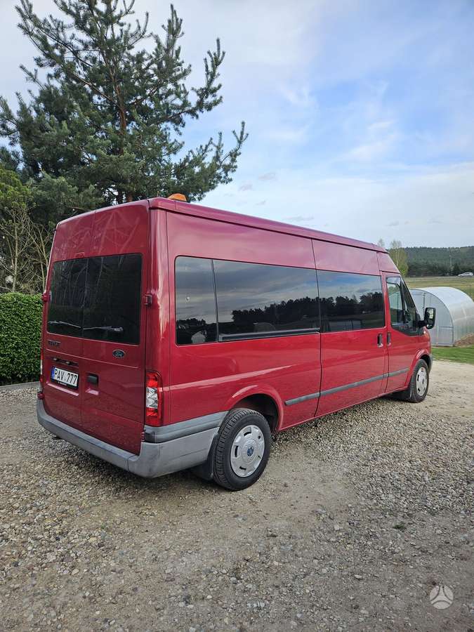Ford Transit 2012 — салон
