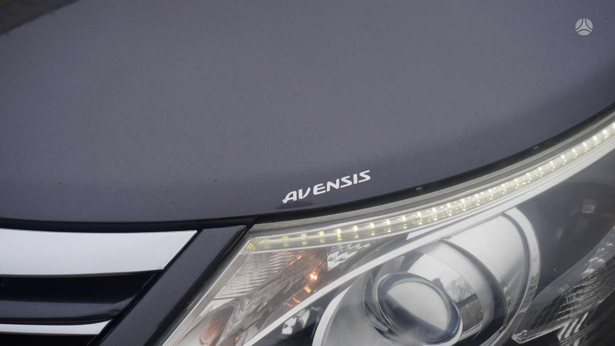 Toyota Avensis 2014 — photo 15