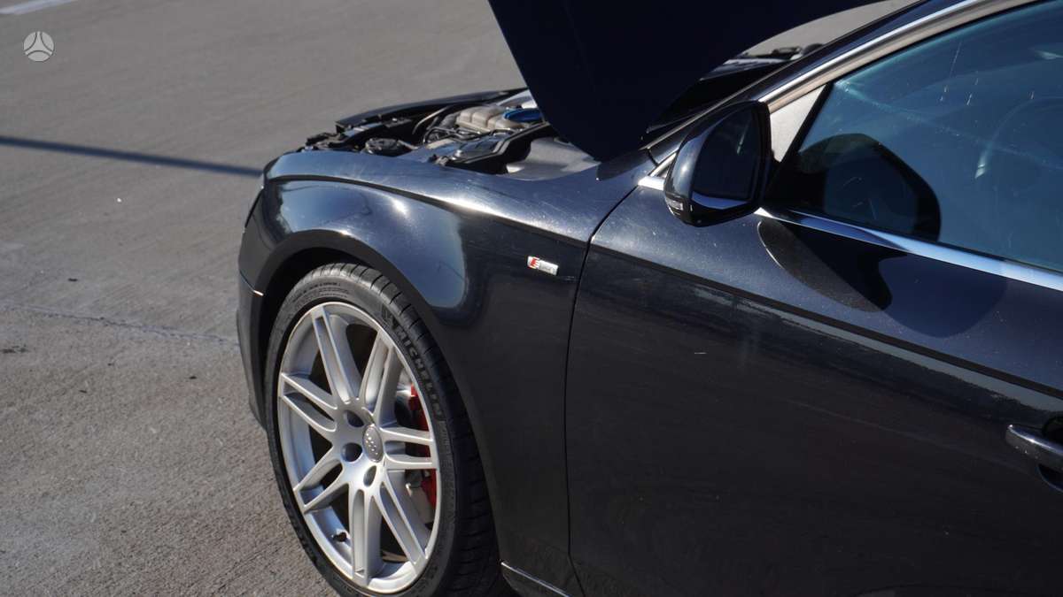 Audi A4 2008 — photo 12