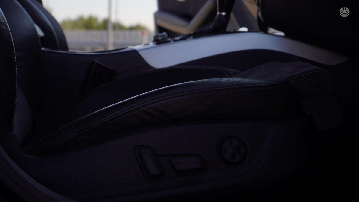 Audi A4 2008 — photo 21