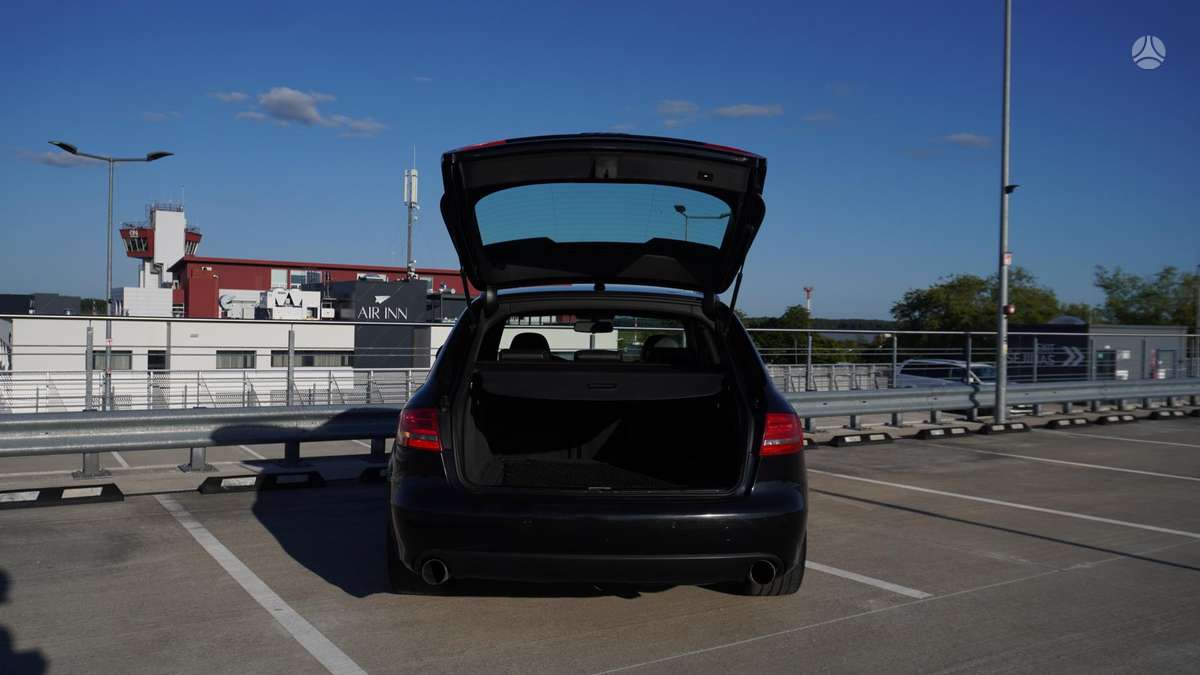Audi A4 2008 — photo 23