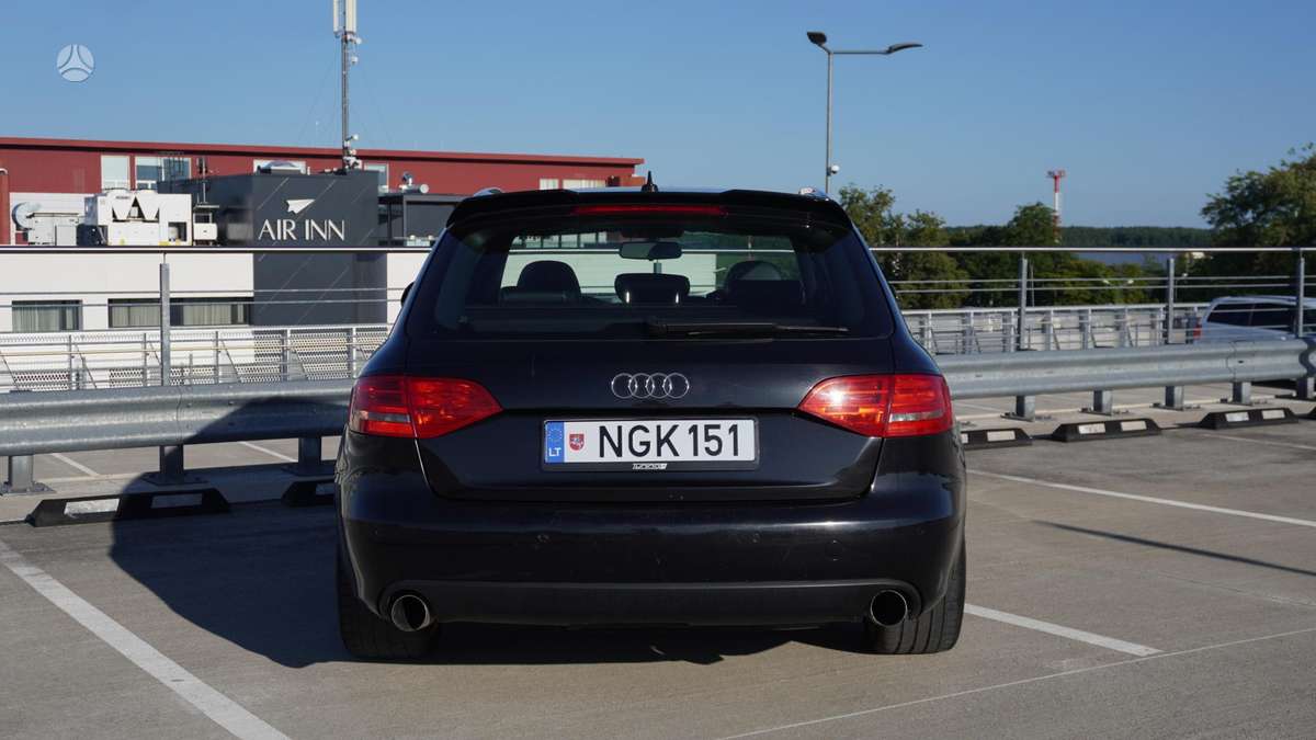 Audi A4 2008 — photo 7