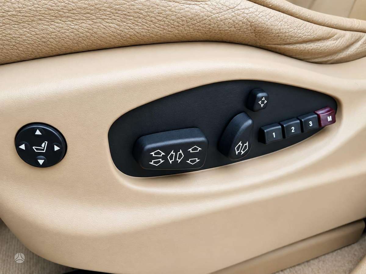 BMW X5 2005 — photo 15