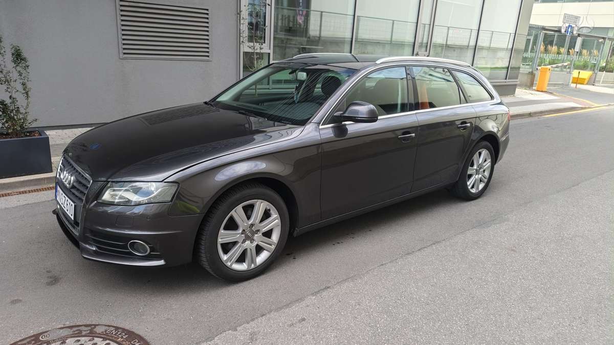 Audi A4, 2009
