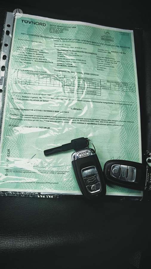 Audi A4 2009 — photo 21