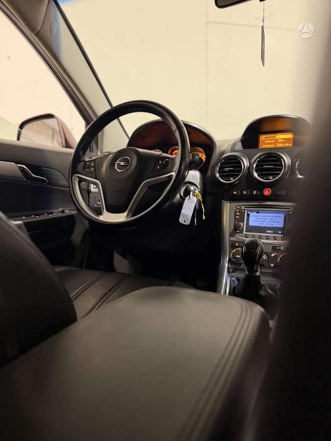 Opel Antara 2015 — photo 28