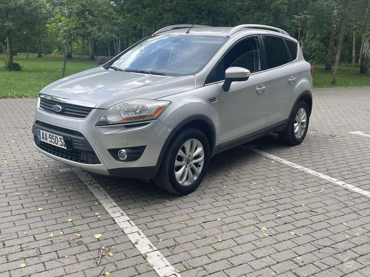 Ford Kuga, 2009