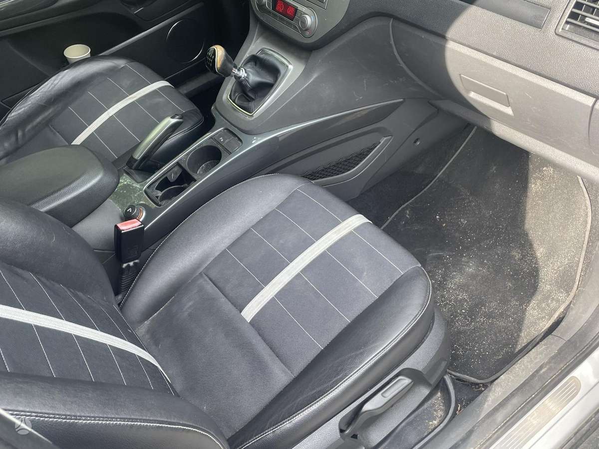 Ford Kuga 2009 — photo 14