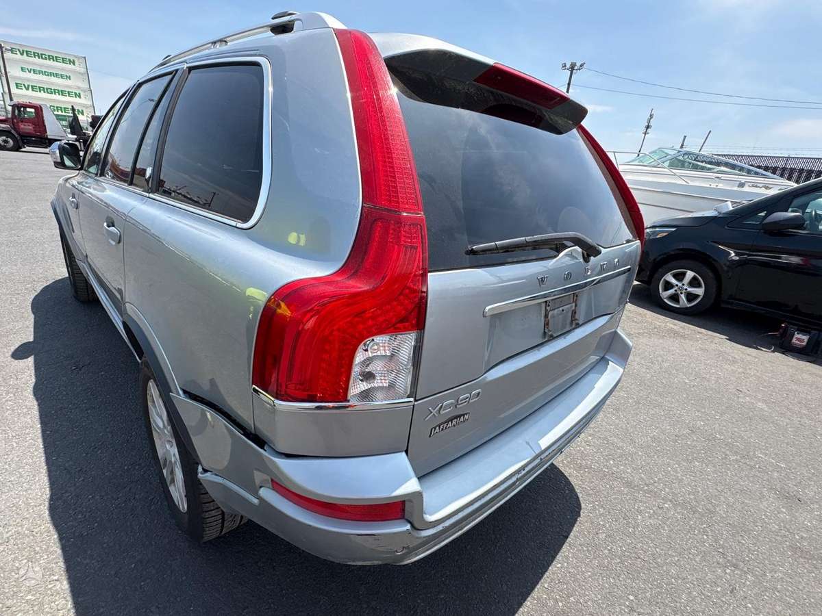 Volvo XC90 2013 — фото 30