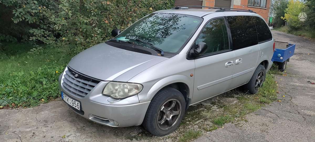 Chrysler Voyager, 2004