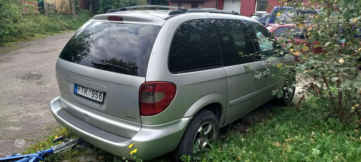 Chrysler Voyager 2004 — photo 5