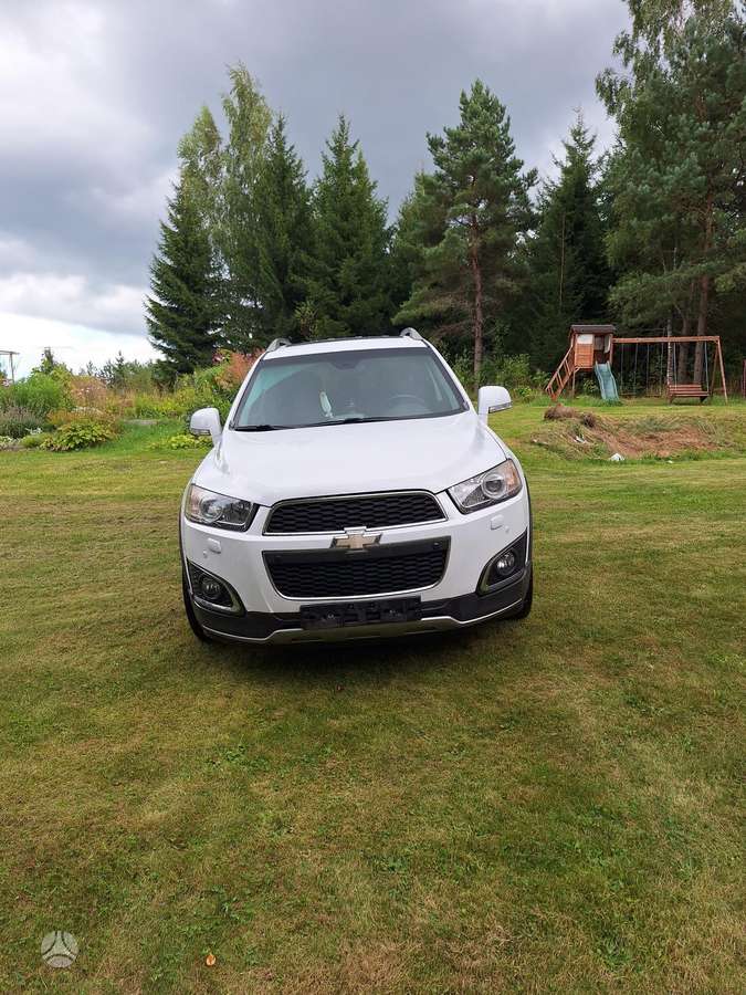 Chevrolet Captiva 2013 — вигляд ззаду