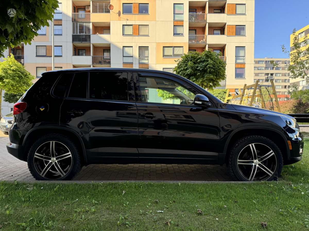 Volkswagen Tiguan 2012 — photo 26