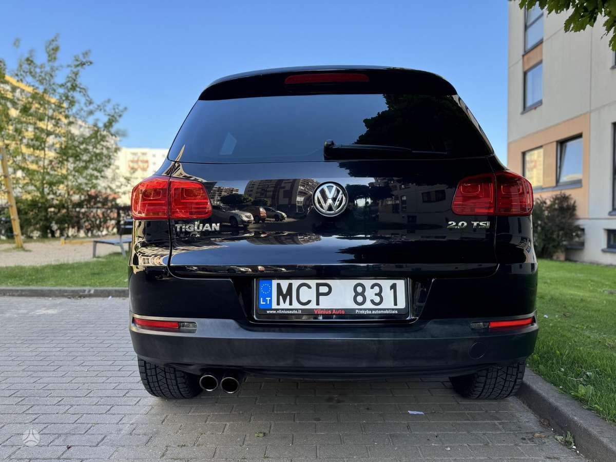 Volkswagen Tiguan 2012 — photo 28