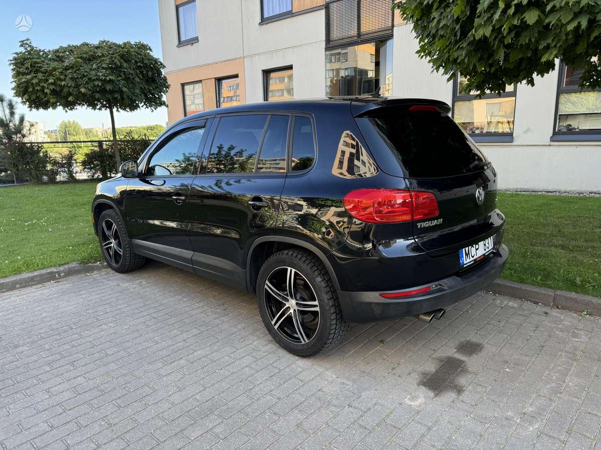 Volkswagen Tiguan 2012 — photo 5
