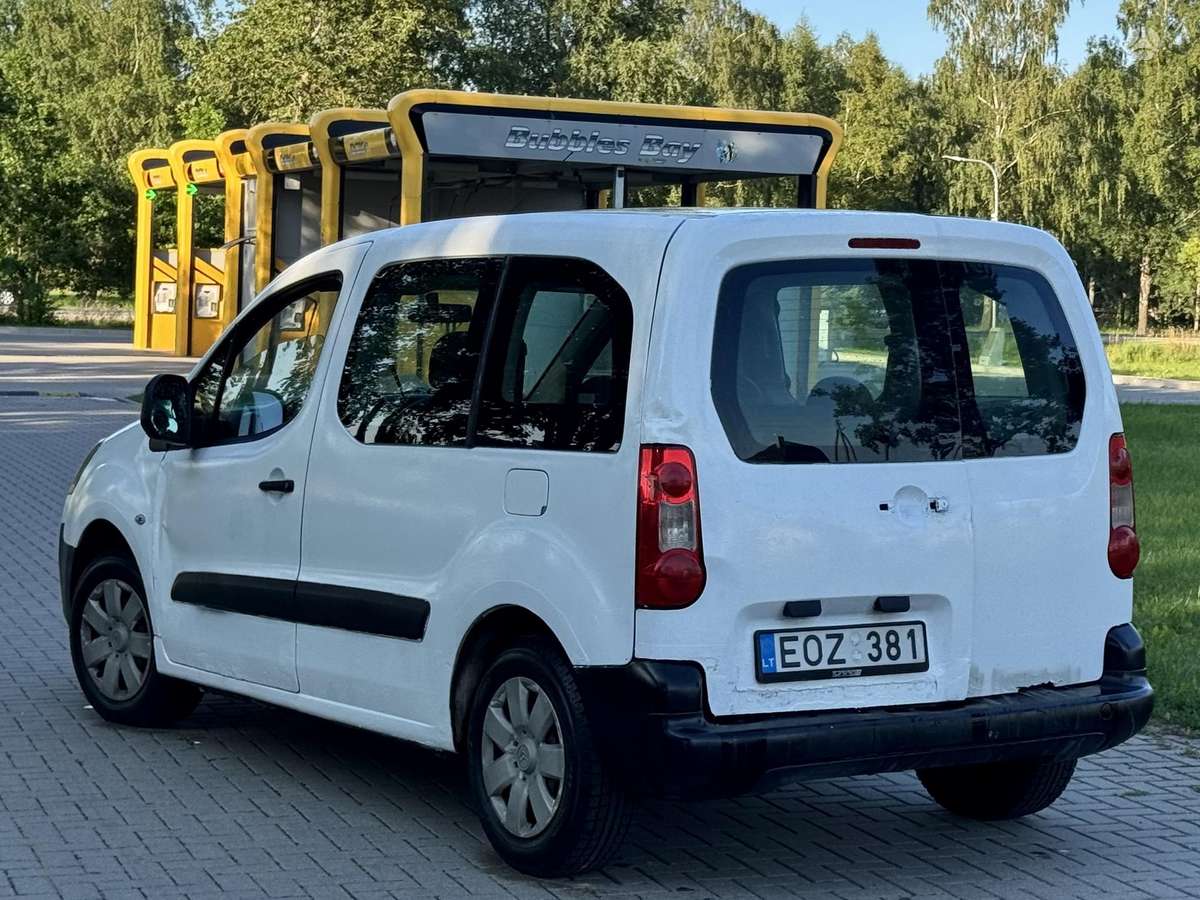 Citroen Berlingo 2011 — photo 7