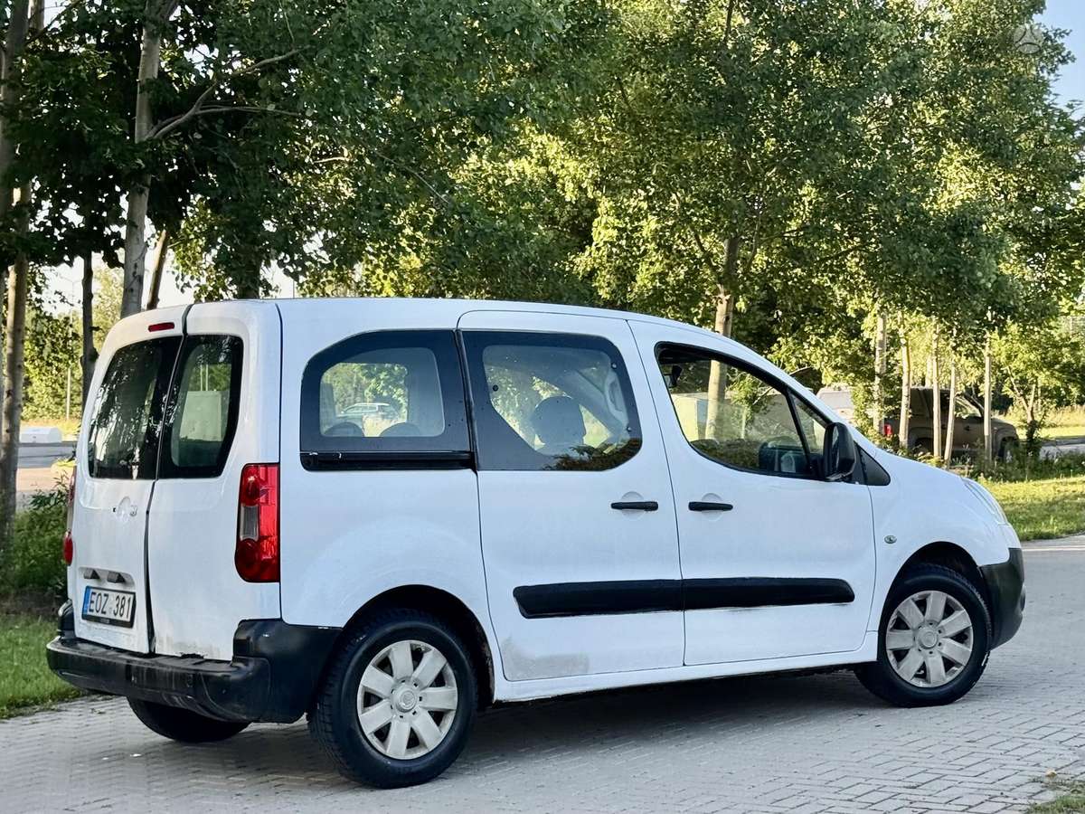 Citroen Berlingo 2011 — photo 8