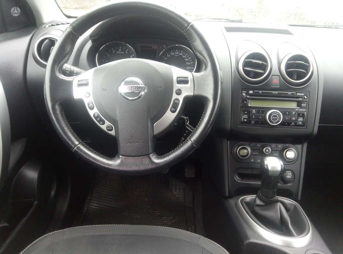 Nissan Qashqai 2010 — photo 10