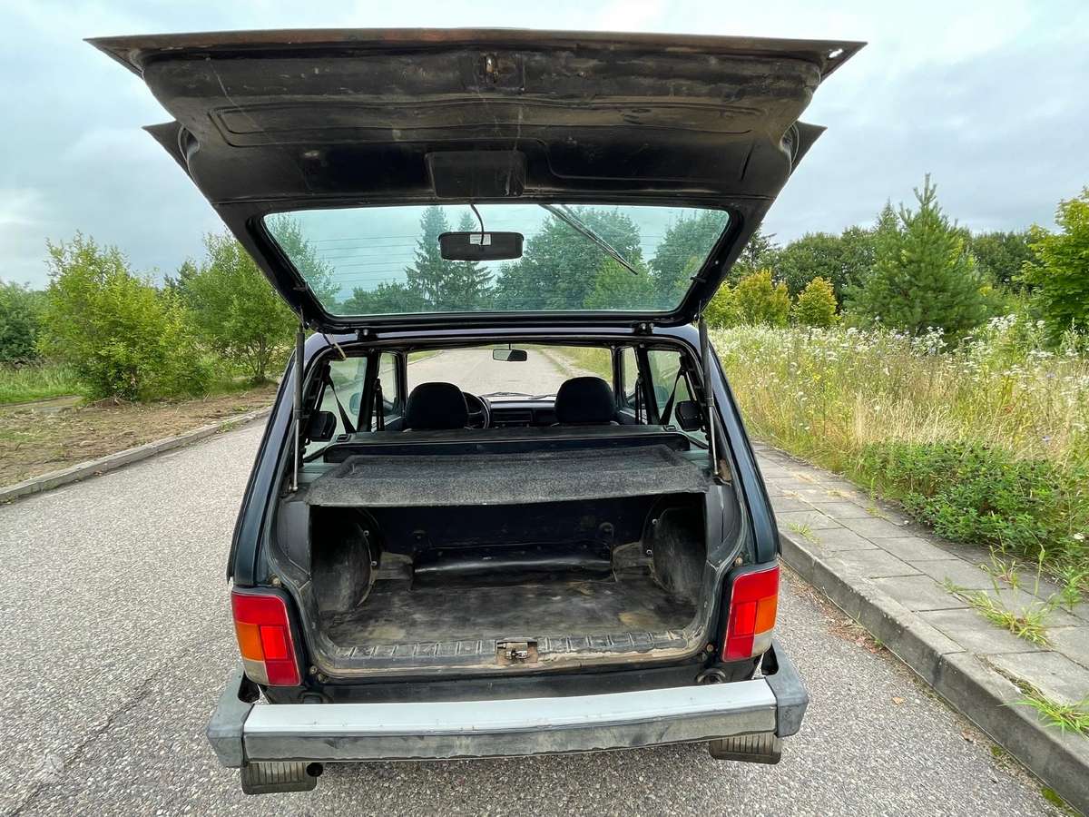 Lada Niva 2013 — photo 9