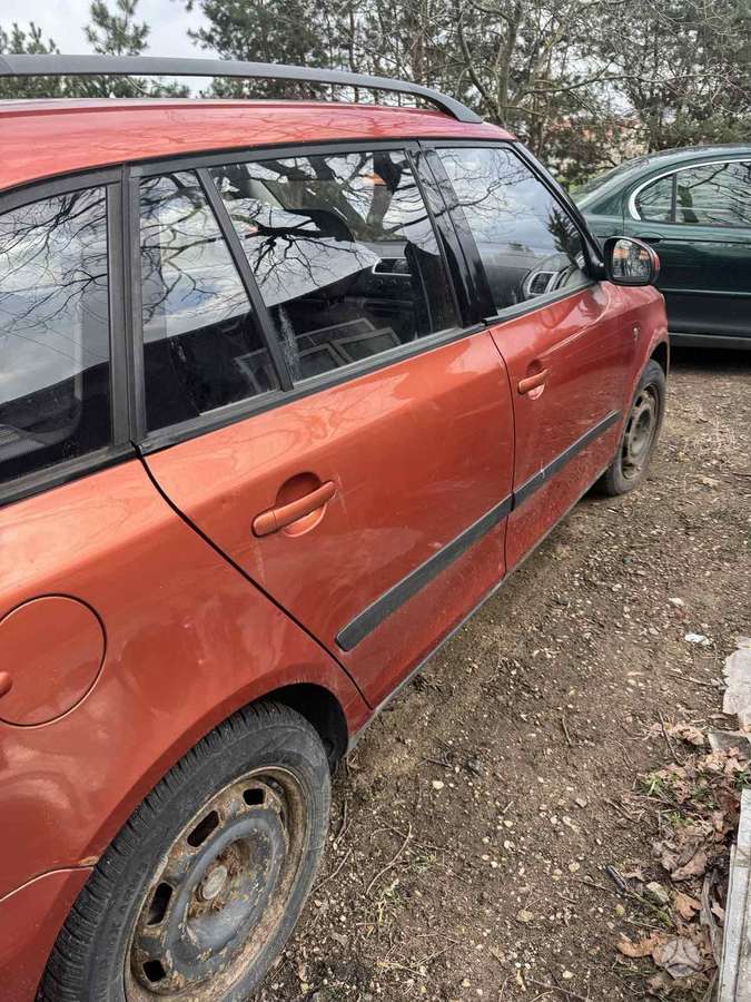 Skoda Fabia 2008 — двигун 1422 cm³