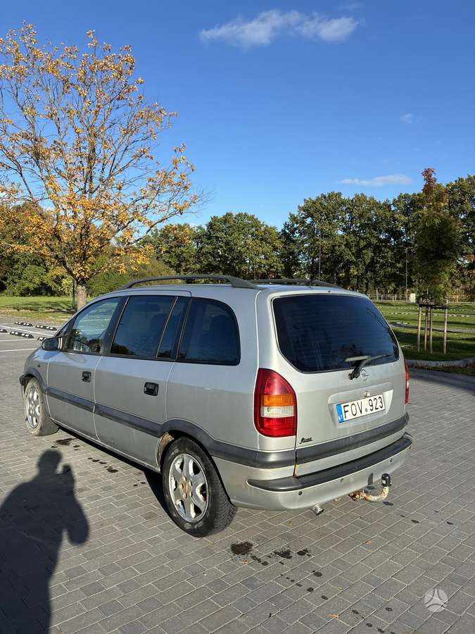 Opel Zafira 2004 — photo 8