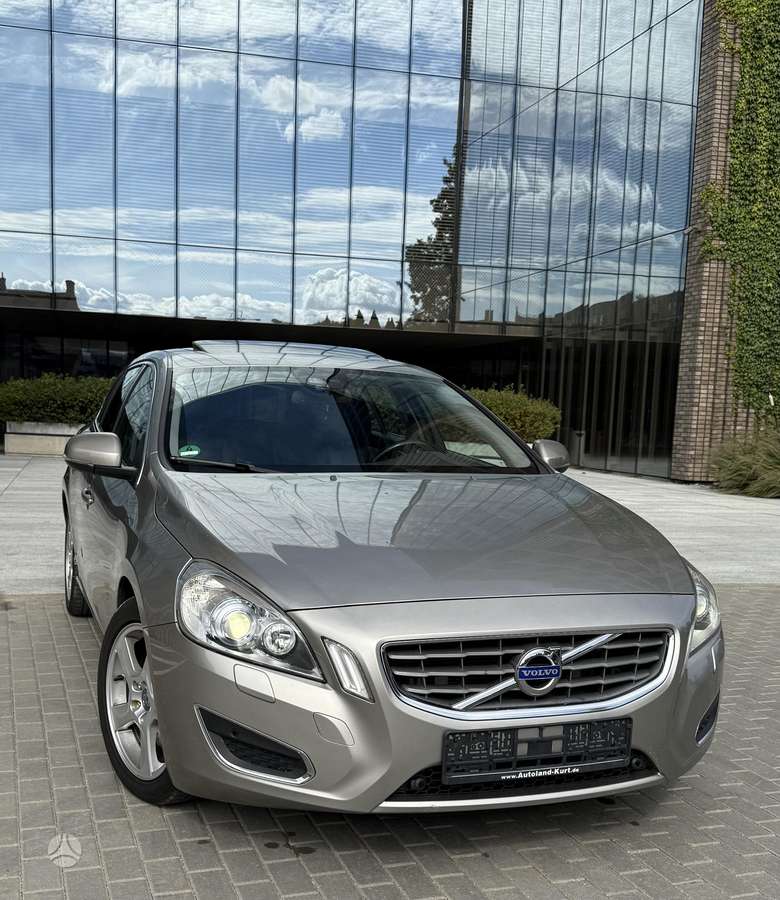 Volvo V60 2011 — vehicle for AFU Ukraine