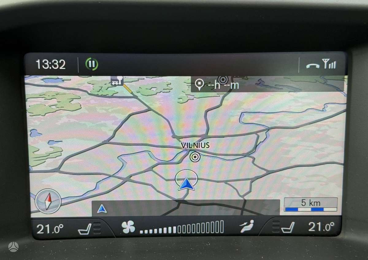 Volvo V60 2011 — photo 37