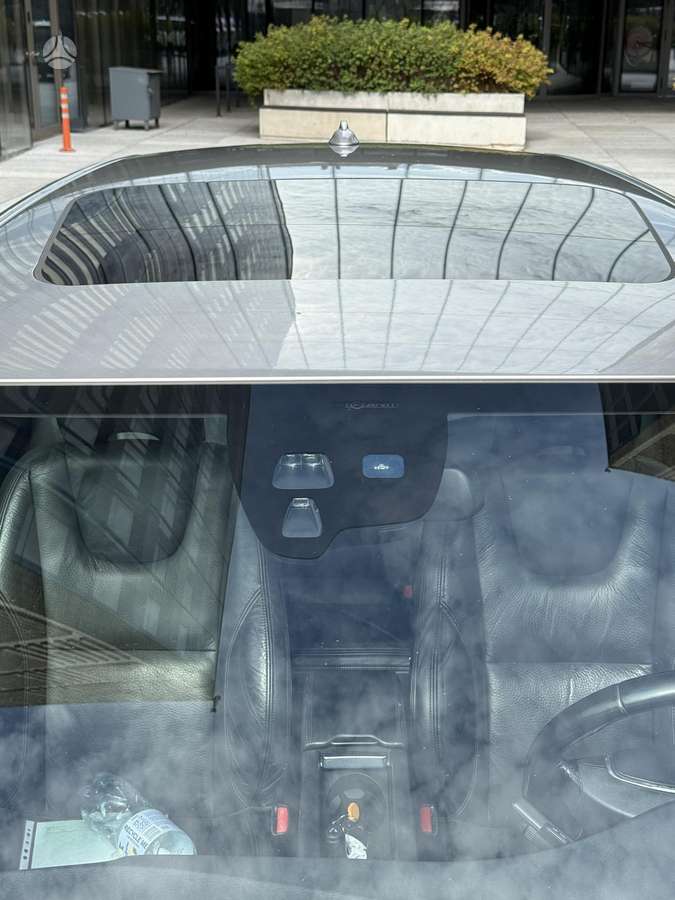 Volvo V60 2011 — photo 38