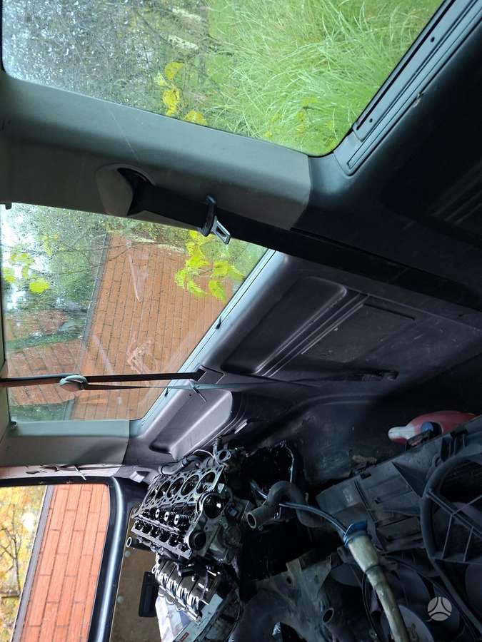 Volkswagen Transporter 2006 — photo 16