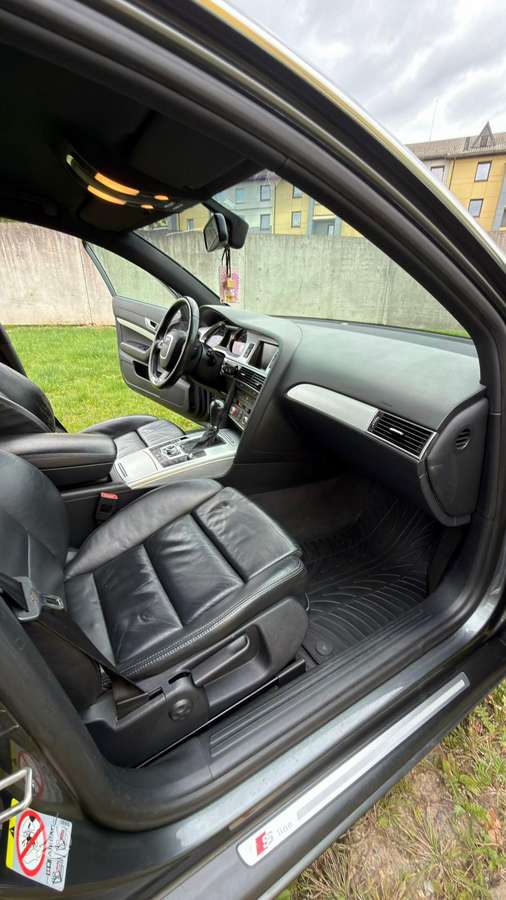 Audi A6 2009 — photo 9