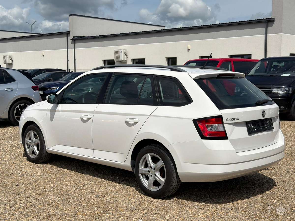 Skoda Fabia 2015 — photo 7