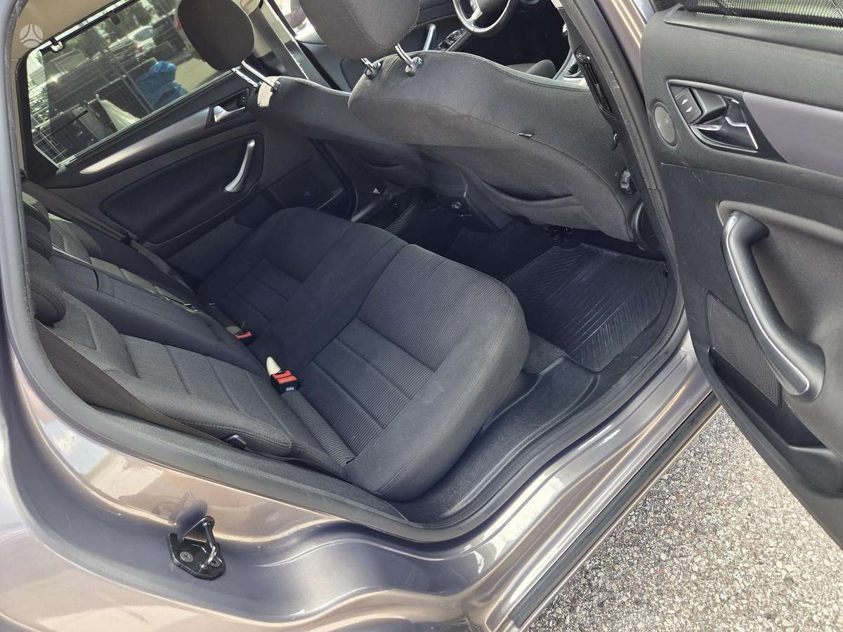 Ford Mondeo 2011 — photo 13